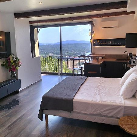 L'Essens Bed & Breakfast ฟายองซ์ ภายนอก รูปภาพ