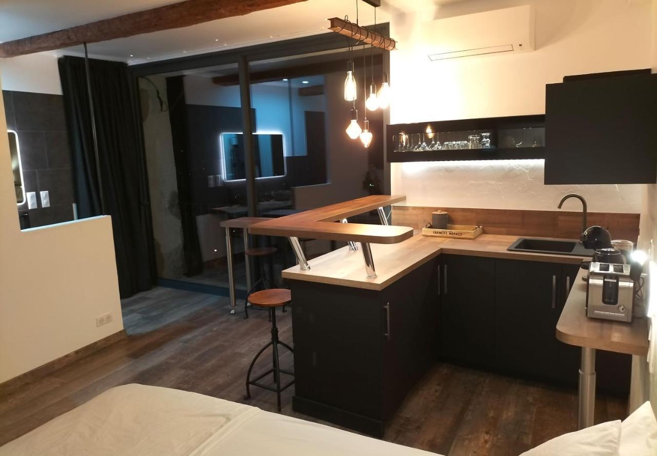 L'Essens Bed & Breakfast ฟายองซ์ ภายนอก รูปภาพ